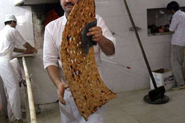 د خامنهاي اړونده ورځپاڼه: د افغانانو په وتلو سره د شګډوډۍ بیه درې برابره شوې