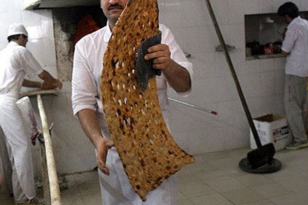 د خامنهاي اړونده ورځپاڼه: د افغانانو په وتلو سره د شګډوډۍ بیه درې برابره شوې