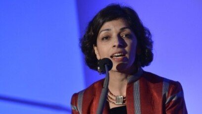 رینا امیری: بستن آرایشگاهها، افغانستان را بیشتر به یک مکان بیرحم و منزوی تبدیل میکند