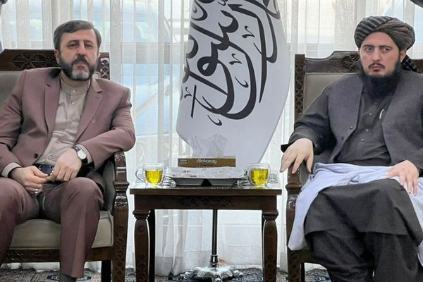 ایران له طالبانو سره پر سرحدي حدودو، اوبو او قضایي مسایلو خبرې کوي