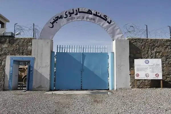 طالبان وایي د کندهار له زندان څخه یې ۱۹۲ بندیان ازاد کړي