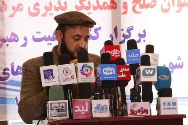 طالبانو په کابل د یوه جومات امام او د مولوي عبدالقادر قانت نږدې کس نیولی