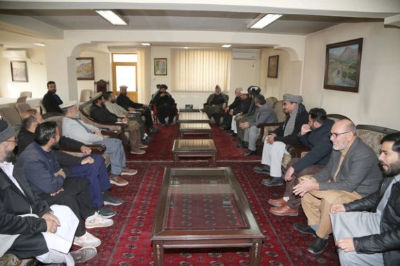 حامد کرزي یو ځل بیا د سولې او ثبات د ټینګښت لپاره پر ملي تفاهم ټینګار کړی دی