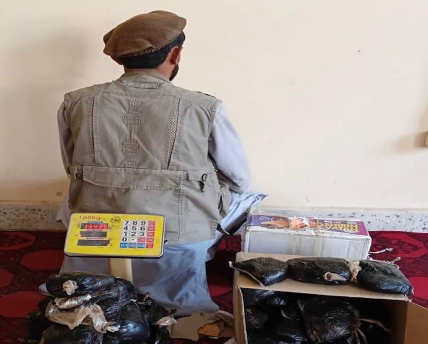 طالبانو په کندز او بدخشان کې د څه باندې ۱۰۰ کیلوګرامه نشه‌يي توکو د نیولو خبر ورکړی
