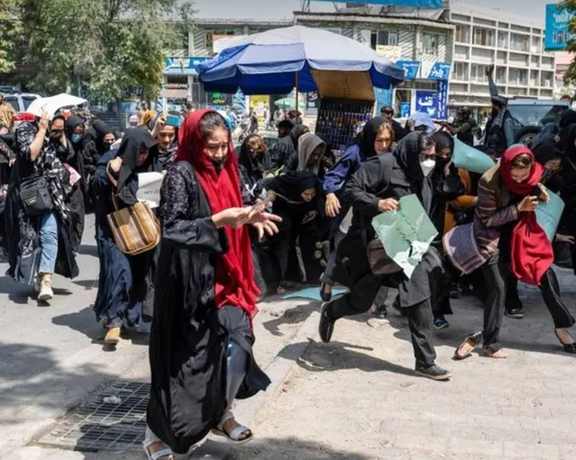 HRW Describes Mistreatment of Detained Afghan Women Protesters In New Report