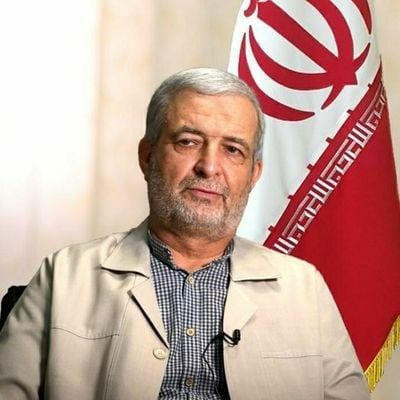کاظمي قمي: د خامنه‌يي جنازې ته د طالبانو او مخالفانو ګډه بلنه سیاسي نه بلکې فرهنګي اقدام و