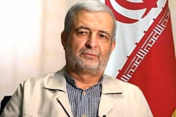 کاظمي قمي: د خامنهيي جنازې ته د طالبانو او مخالفانو ګډه بلنه سیاسي نه بلکې فرهنګي اقدام و