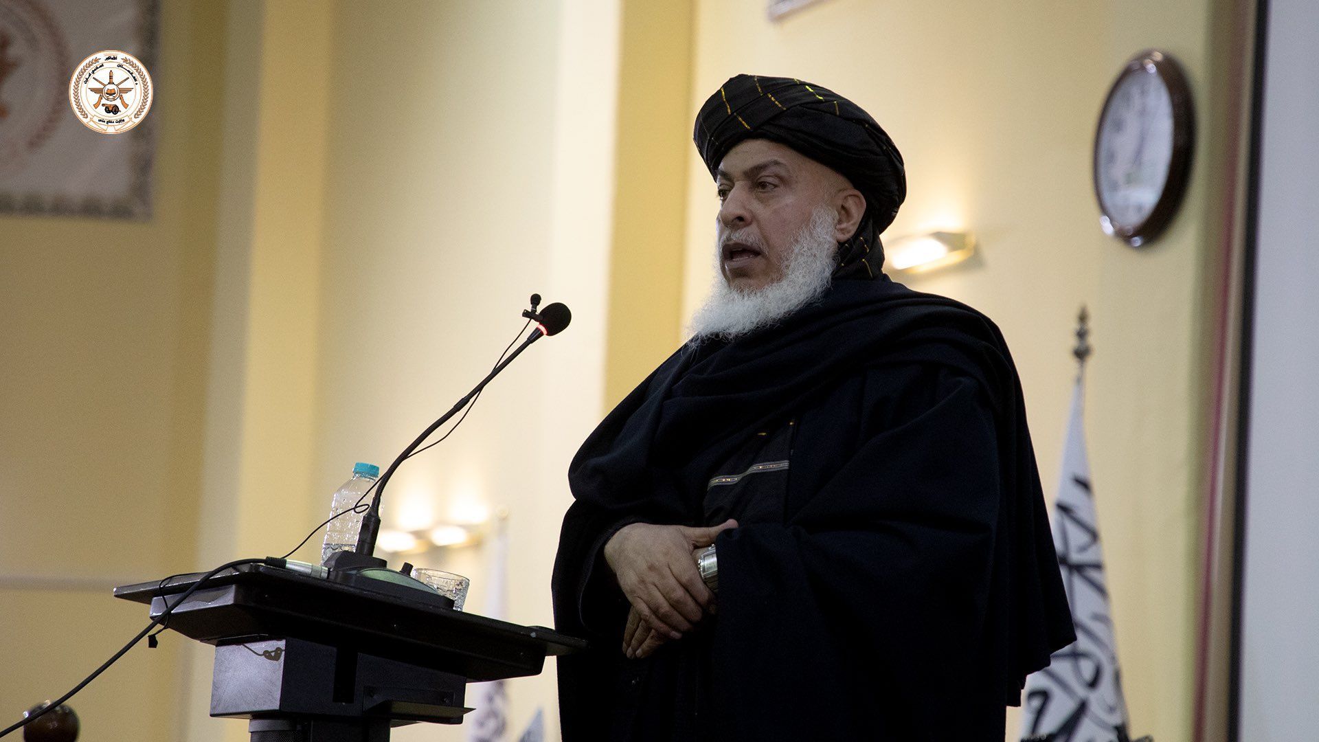 معاون وزارت خارجه طالبان پولیس پاکستان را به دزدی از بازرگانان افغان متهم کرد