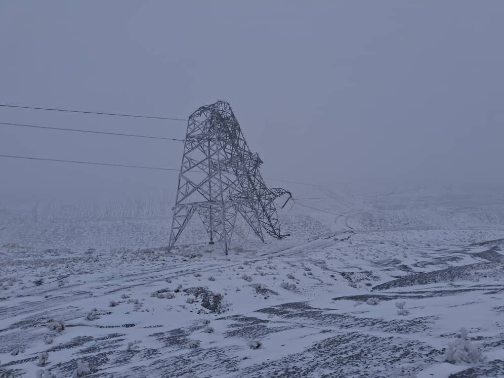 طالبان: د زیاتې واورې د ورښت له امله هرات ته وارداتي برېښنا پرې شوې ده