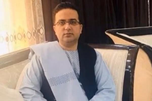 برادر زندانی افغان-امریکایی: مادرم پنج ماه در قندهار ماند اما نتوانست فرزندش را ببیند