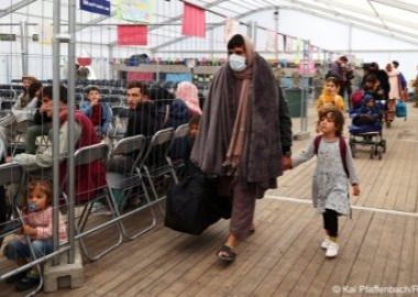 منابع آلمانی: حکومت آلمان برخلاف تعهد قبلی، به پناهجویان افغان پاسخ رد داده است