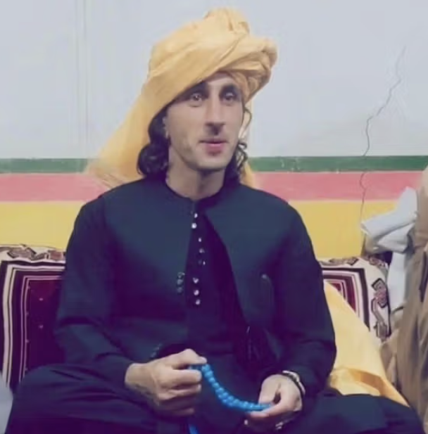 مقتل قائد سابق في الشرطة المحلية الأفغانية بعد عودته من باكستان