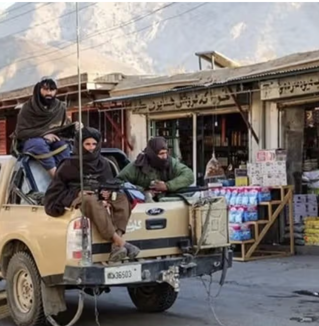 جبهة المقاومة الوطنية تعلن مقتل 17 عنصراً من طالبان في بنجشير