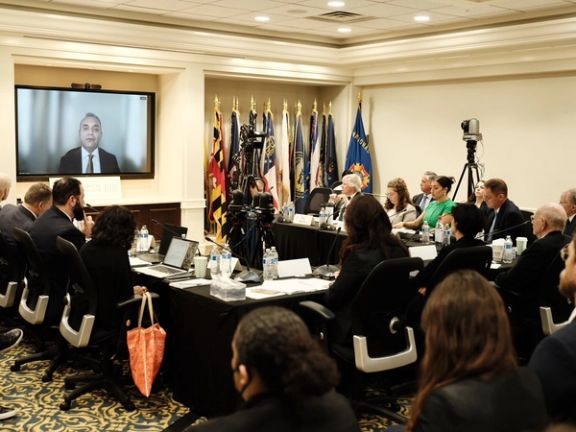 نشست کمیسیون بررسی جنگ امریکا در افغانستان