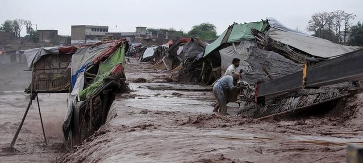سازمان حفاظت از کودکان:صدها هزار پناهجوی افغان در اثر سیلاب‌های پاکستان بی‌خانمان شده‌‌اند