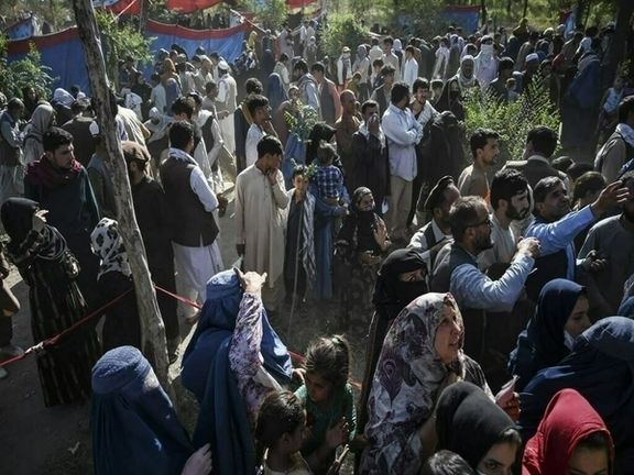 پاکستاني حکومت: د کډوالۍ کارټ لرونکو افغانانو پروړاندې دې منفي ګامونه بند شي