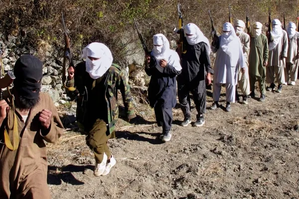 د جهادي ډلو پر مالکیت کړکېچ؛ ایا طالبانو له پاکستانه د جهادي ډلو مالکیت تر لاسه کړی؟