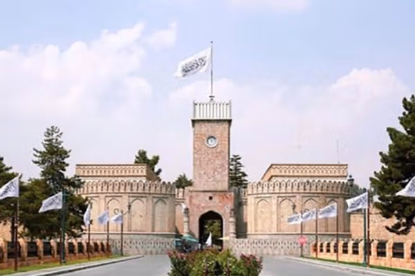 هبتالله په تازه ګومارنو کې د ۱۹ ادارو مسوولین له یوې ادارې څخه بلې ته تغییر او تبدیل کړل