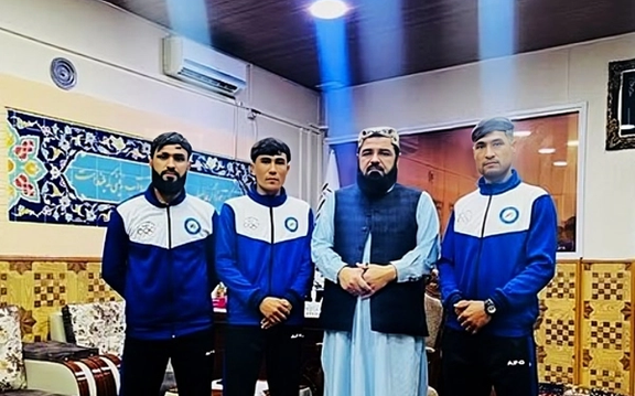 ملیپوشان اتلتیک افغانستان با هزینه شخصی راهی مسابقات بینالمللی ایران شدند