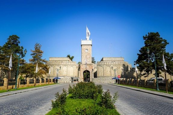 یو چینایي پانګهوال د افغانستان طبیعي زېرمو په برخه کې پانګونې ته لېوالتیا ښودلې