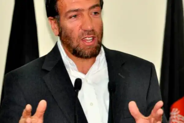 فضلاحمد معنوي: مبارزه باید د واک او شخصي ګټو لپاره نه بلکې د حق لپاره وي