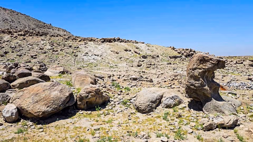 طالبان از شناسایی یک ساحه باستانی در لغمان خبر داد