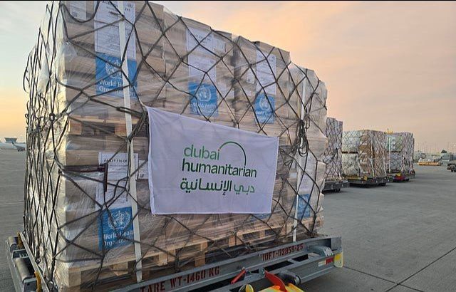 متحده عربي اماراتو ۹۶ ټنه طبي مرسته افغانستان ته ولېږله