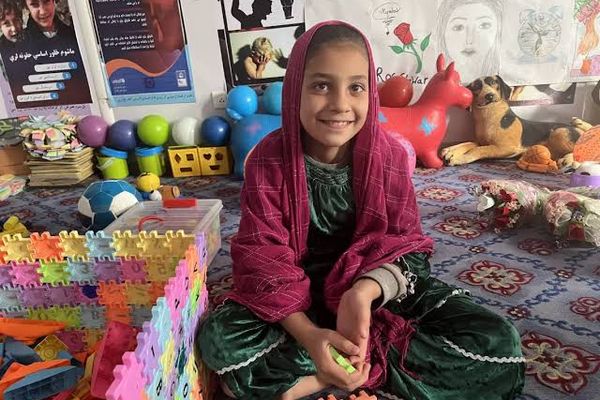 د ماشومانو پر لوبو بندیز؛ طالبانو کندهار کې هټۍوالو ته سپارښتنه کړې، چې نانځکې ونه پلوري