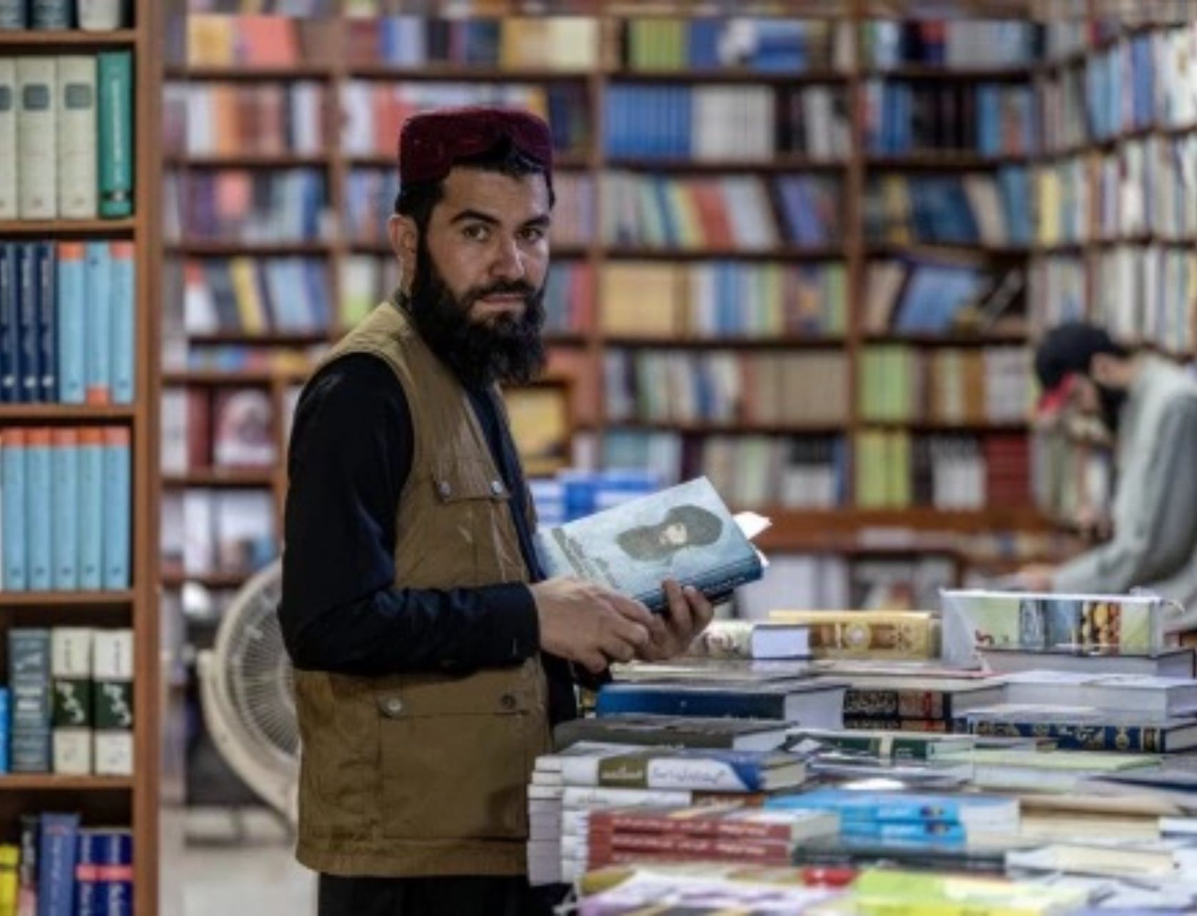 د جګړو خاطرې؛ طالبانو په خپلو لیکلو کتابونو کې د ملکي وګړو د مرګ ژوبلې له یادولو ډډه کړې