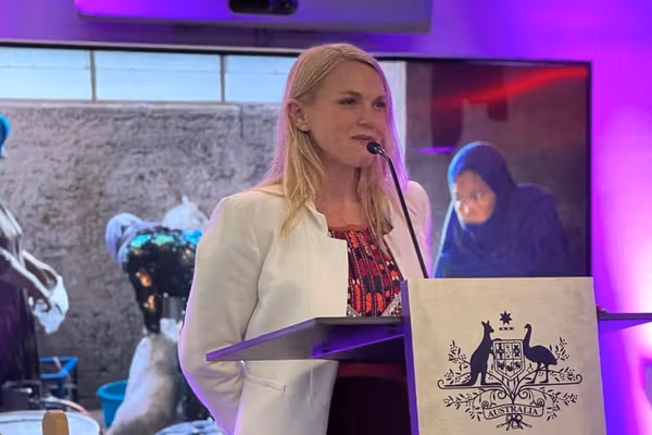 اسټرالیا د طالبانو د مخالفو جریانونو د اتحاد هرکلی کړی دی