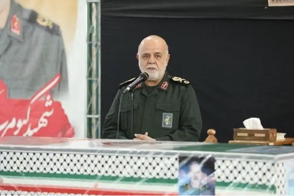 مسؤول في فيلق القدس الإيراني يشيد بدور «فاطميون»