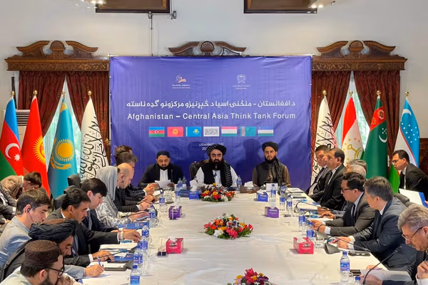 امیرخان متقي: د واشنګټن او تهران هوکړه د سیمې او نړۍ په ګټه ده