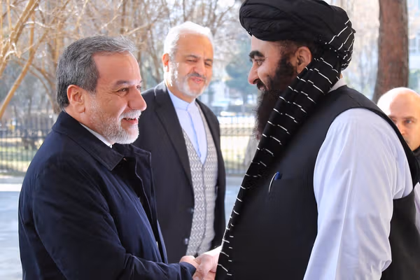 طالبان و ایران در طراحی اپلیکیشنی برای رصد کاربران در افغانستان همکاری میکنند