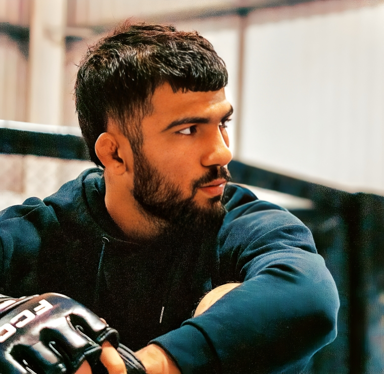 لغو مسابقه جمیل نورزی ورزشکار افغان، در لیورپول انگلستان