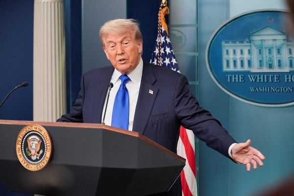 ترامپ: ایران و اسرائیل هر دو درمانده شدهاند