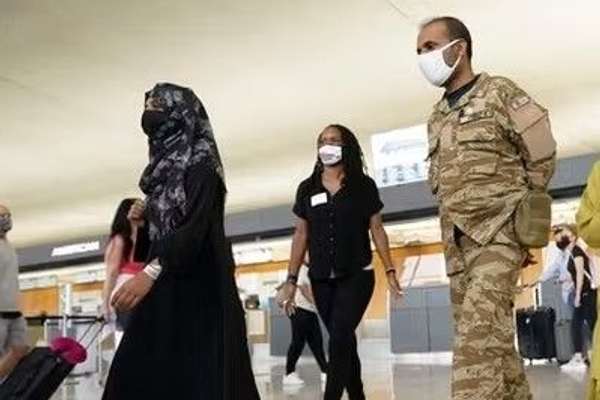 افغان ایواک از ترامپ خواست برای انتقال پناهجویان افغان از قطر و امارات فورا اقدام کند