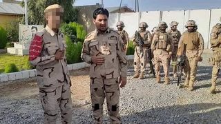 پخواني افغان سرتېري پر طالبانو نیوکه کوي چې په دولتي ادارو کې د کار اجازه نه ور کوي