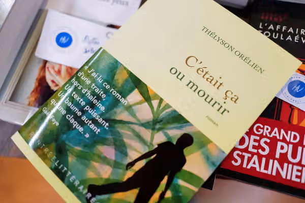 نویسنده کانادایی در پی اتهام استفاده از هوش مصنوعی از فهرست جایزه معتبر فرانسه حذف شد