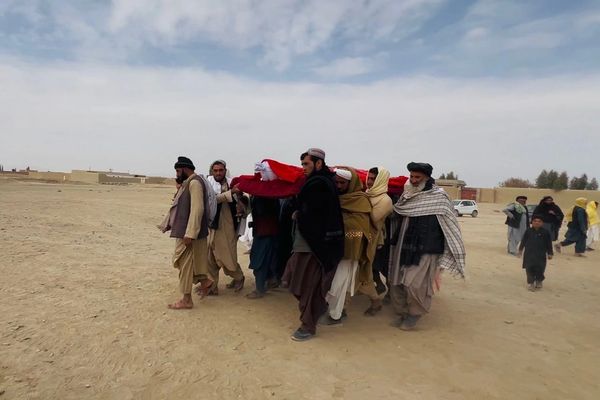 د سپین بولدک اوسېدونکي: د طالبانو او پاکستان ترمنځ شخړو یې ژوند او سوداګري زیانمنه کړې