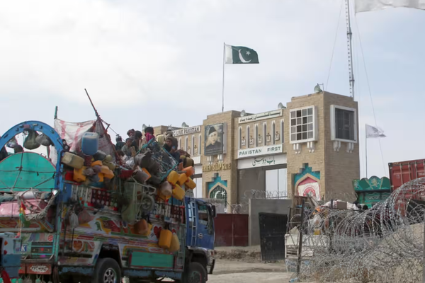 747 Afghan Refugee Families Return From Iran, Pakistan As Deportations Increase