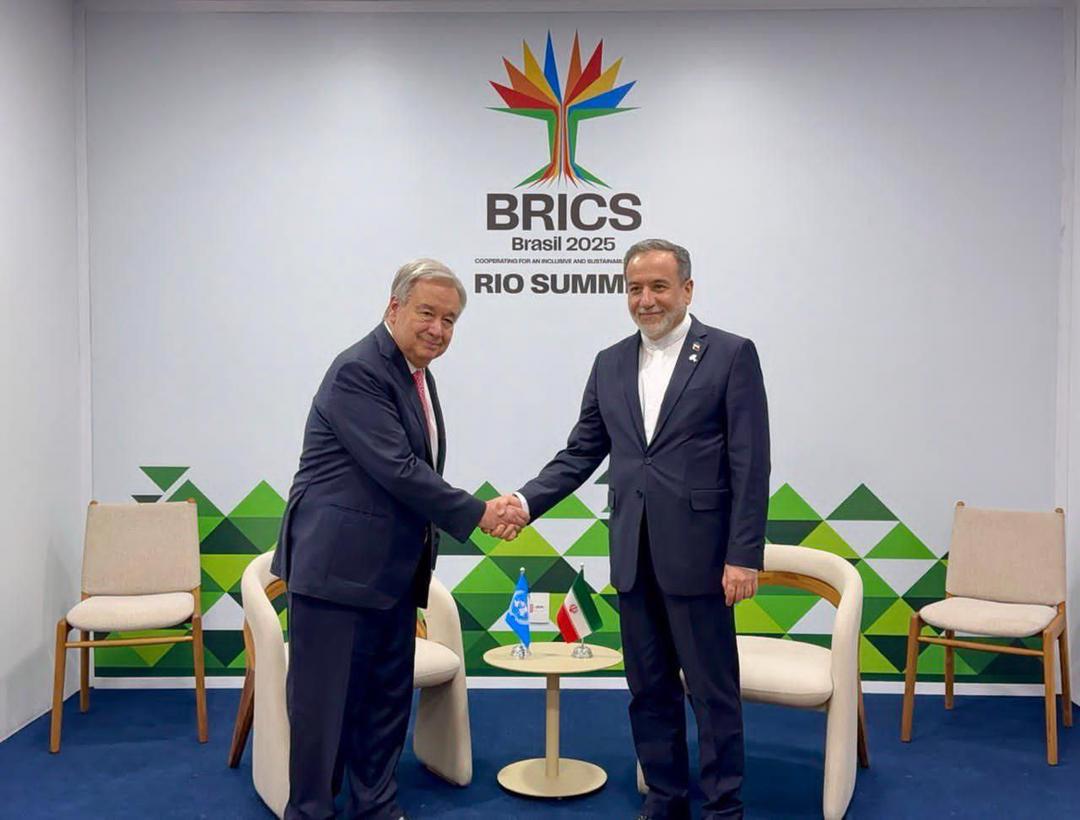 عباس عراقچي د برېکس غونډې په څنډه کې د ملګرو ملتونو له سرمنشي سره لیدلي دي 