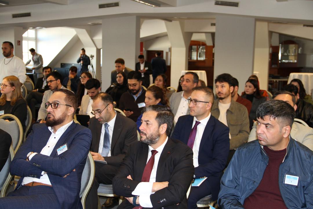 سمپوزیم جهانی آزادی بیان با حضور خبرنگاران افغان در برلین برگزار شد