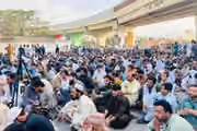 په خیبر پښتونخوا کې د والي واکمني؛ لاریونونه کوټې او د بلوچستان نورو ښارونو ته هم وغځېدل