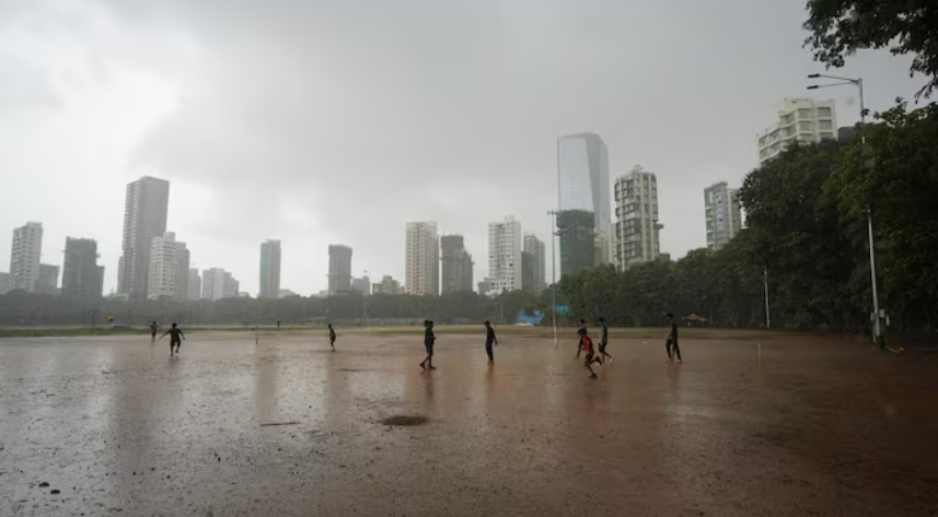 سیل جان ۱۶ نفر را در شمال غرب هندوستان گرفت