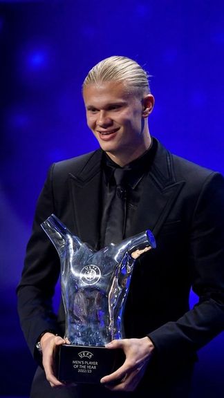 بهترینهای سال یوفا؛ ارلینگ هالند، بهترین بازیکن سال ٢٠٢٣ یوفا شد