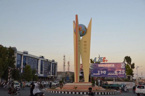 طالبانو په کندهار کې ۹ کسان د حیواناتو د ناقانونه ښکار په تور نیولي دي