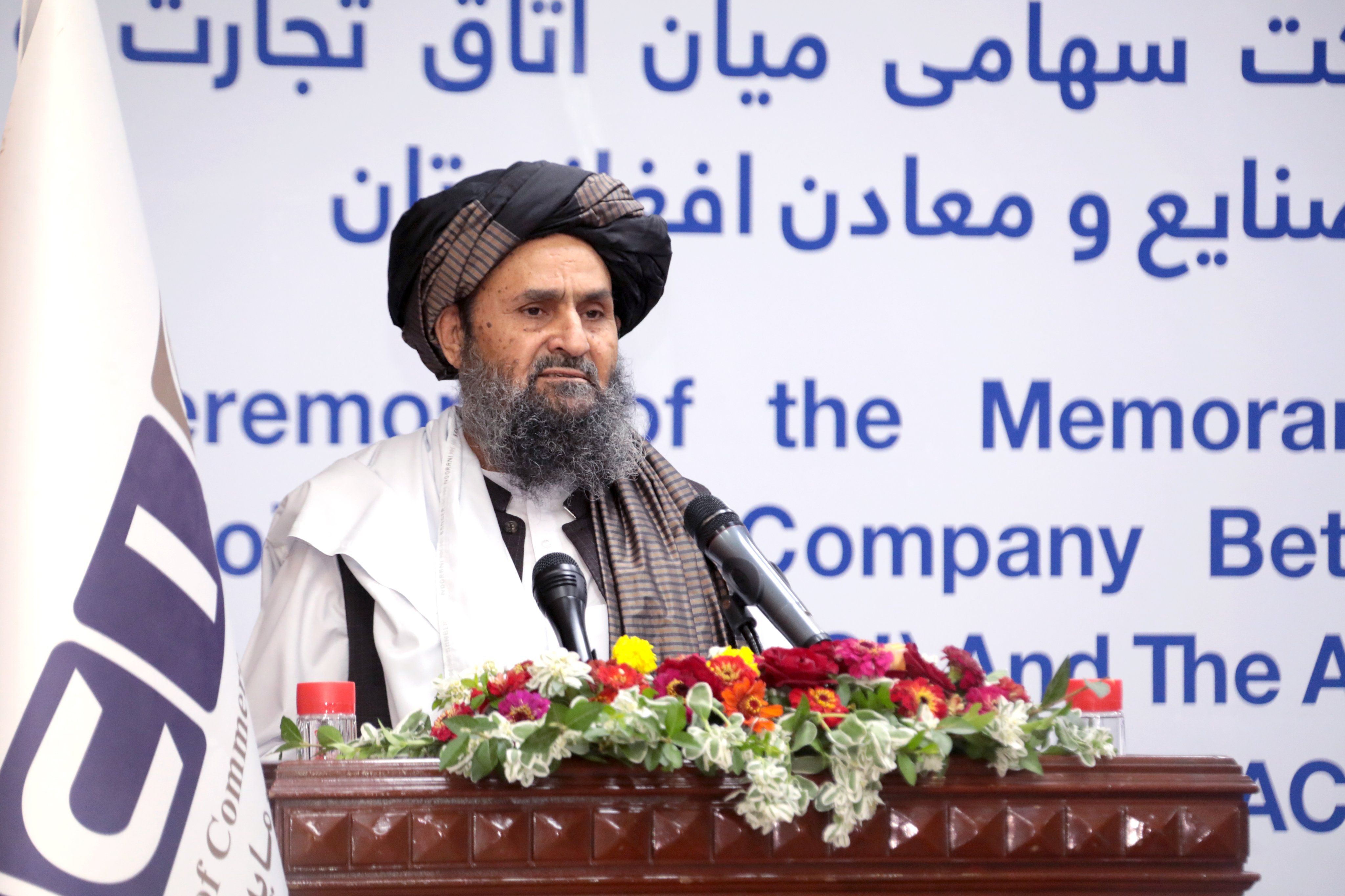 ملابرادر: موږ په یوازې د هېواد د اقتصادي‌ پرمختګ ټول بار پر اوږو نه‌شو اخیستی
