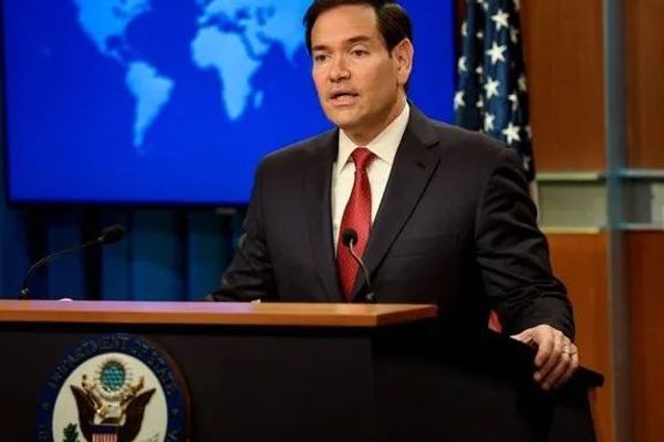 امریکا: وېنزوېلا له ترهګرو سره همکاري کوي