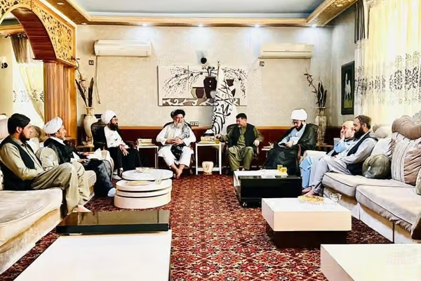 طالبان تحاصر مكتب العلاقات الشعبية لوجهاء الهزارة والشيعة في كابل