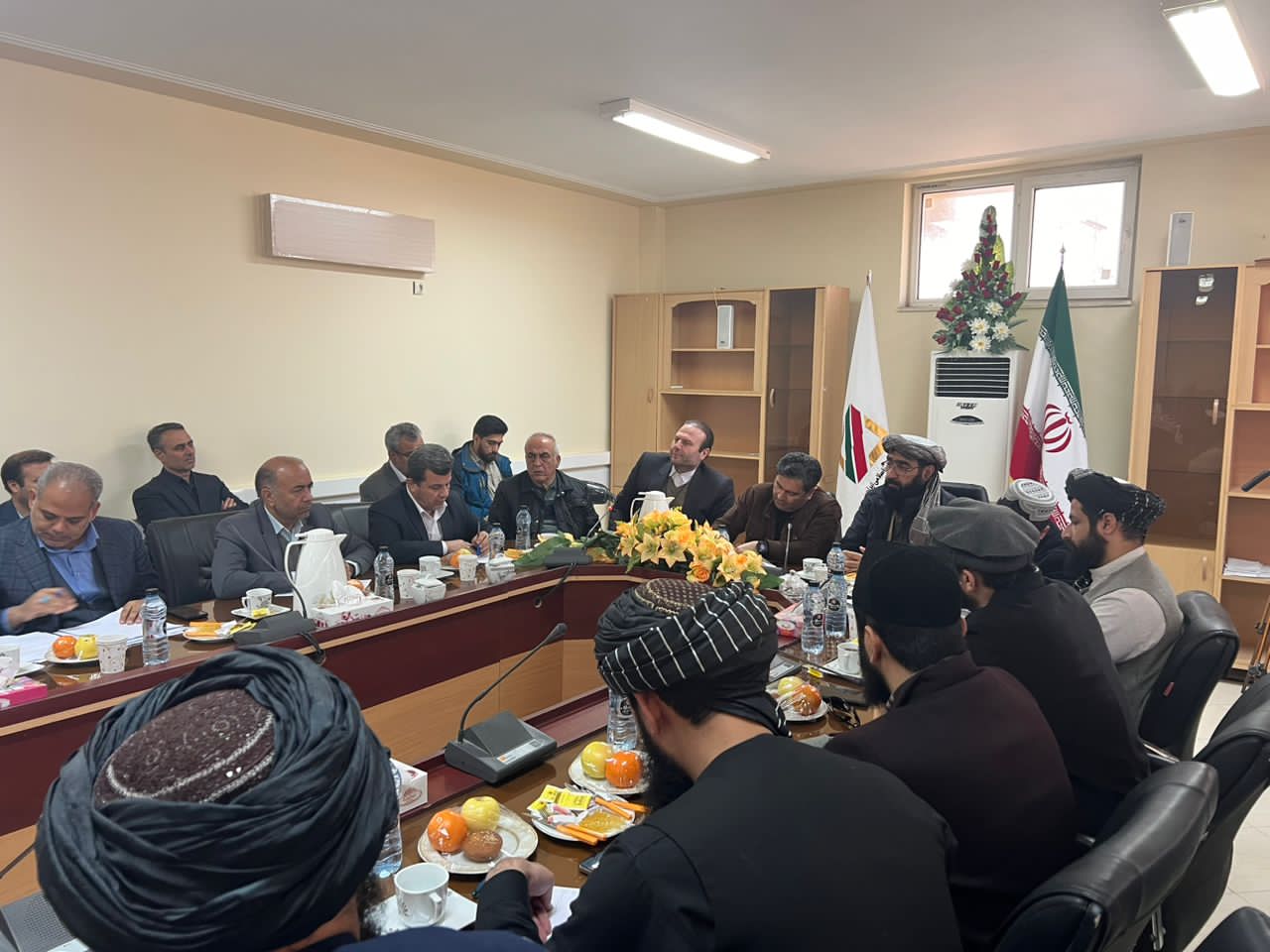 طالبان له ایران سره د خپلمنځي سوداګرۍ د زیاتوالي لپاره د څلورو نویو هوکړو خبره کوي